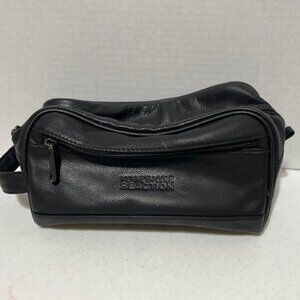 Black Faux Leather Kenneth Cole Reaction Men's Toiletry Zip Bag 9"x4"x4.5"